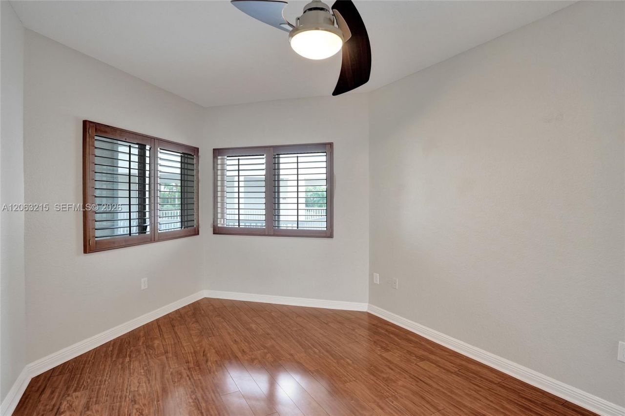 7611 Southampton Ter, Unit 409, Tamarac, FL 33321 Photo