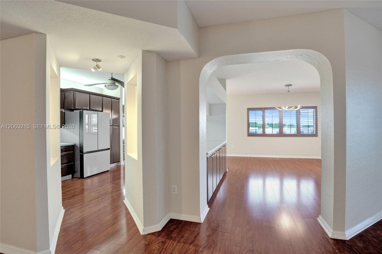 7611 Southampton Ter, Unit 409, Tamarac, FL 33321 Photo