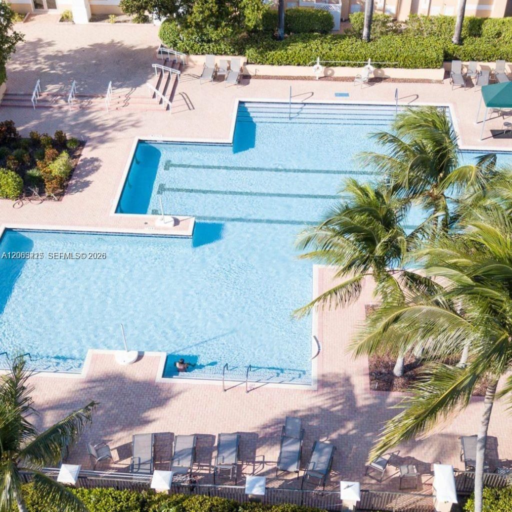 7611 Southampton Ter, Unit 409, Tamarac, FL 33321 Photo