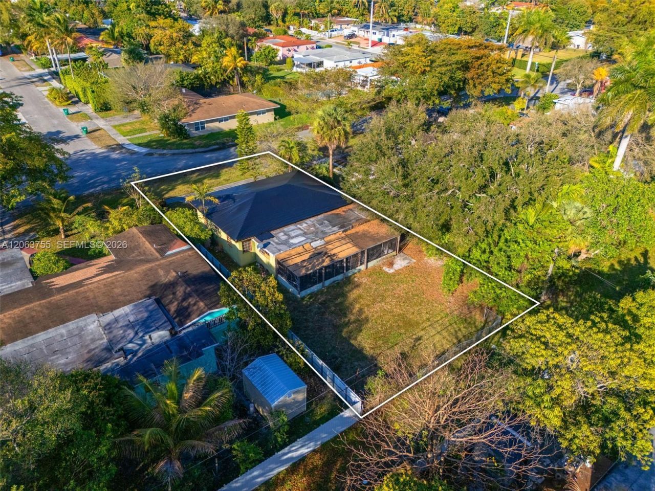 760 NE 147th St, North Miami, FL 33161 Photo