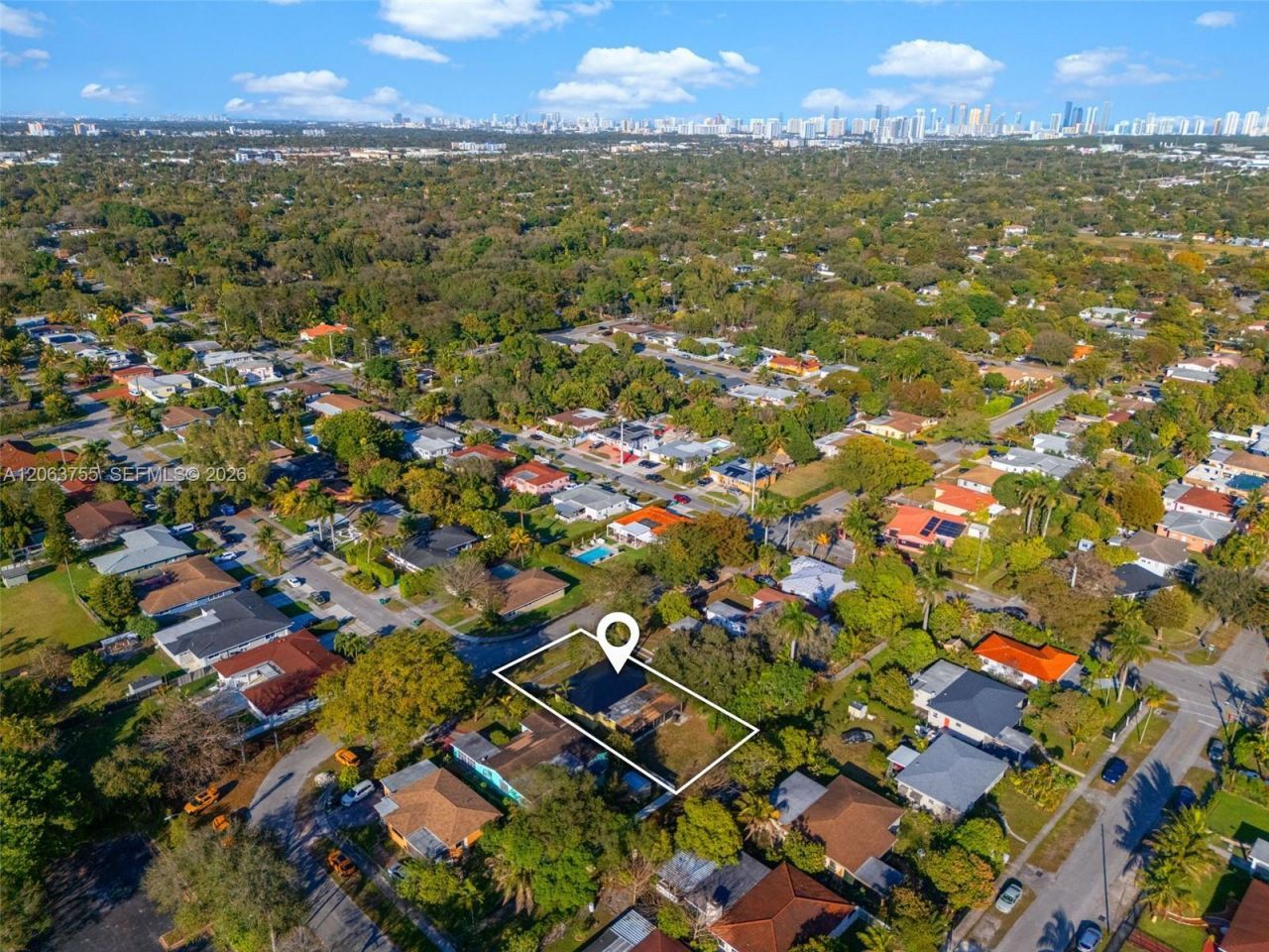 760 NE 147th St, North Miami, FL 33161 Photo