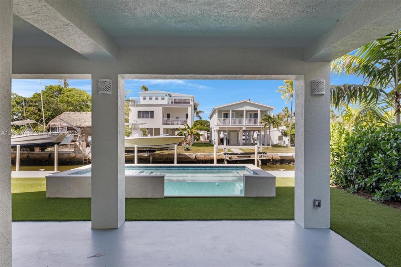 8 Poisonwood , Key Largo, FL 33037 Photo