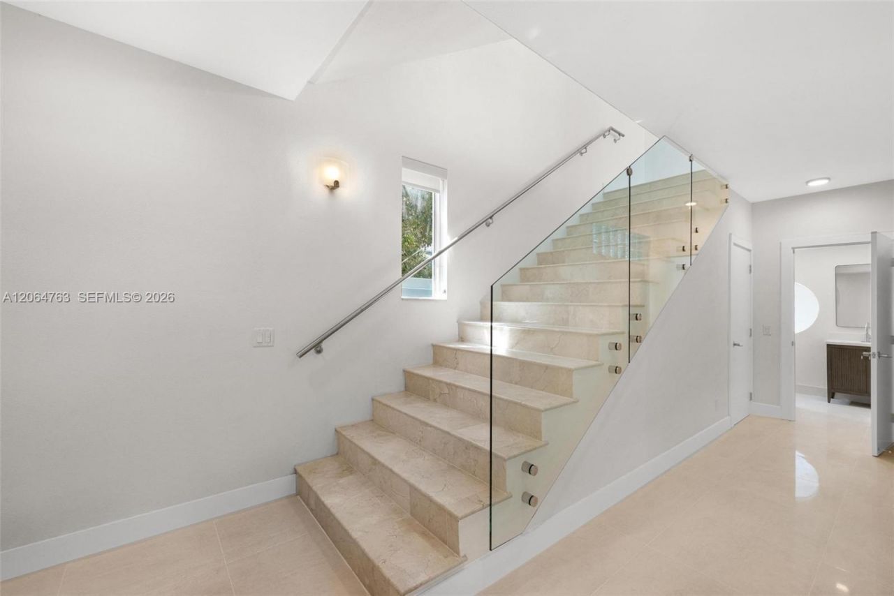 8 Poisonwood , Key Largo, FL 33037 Photo