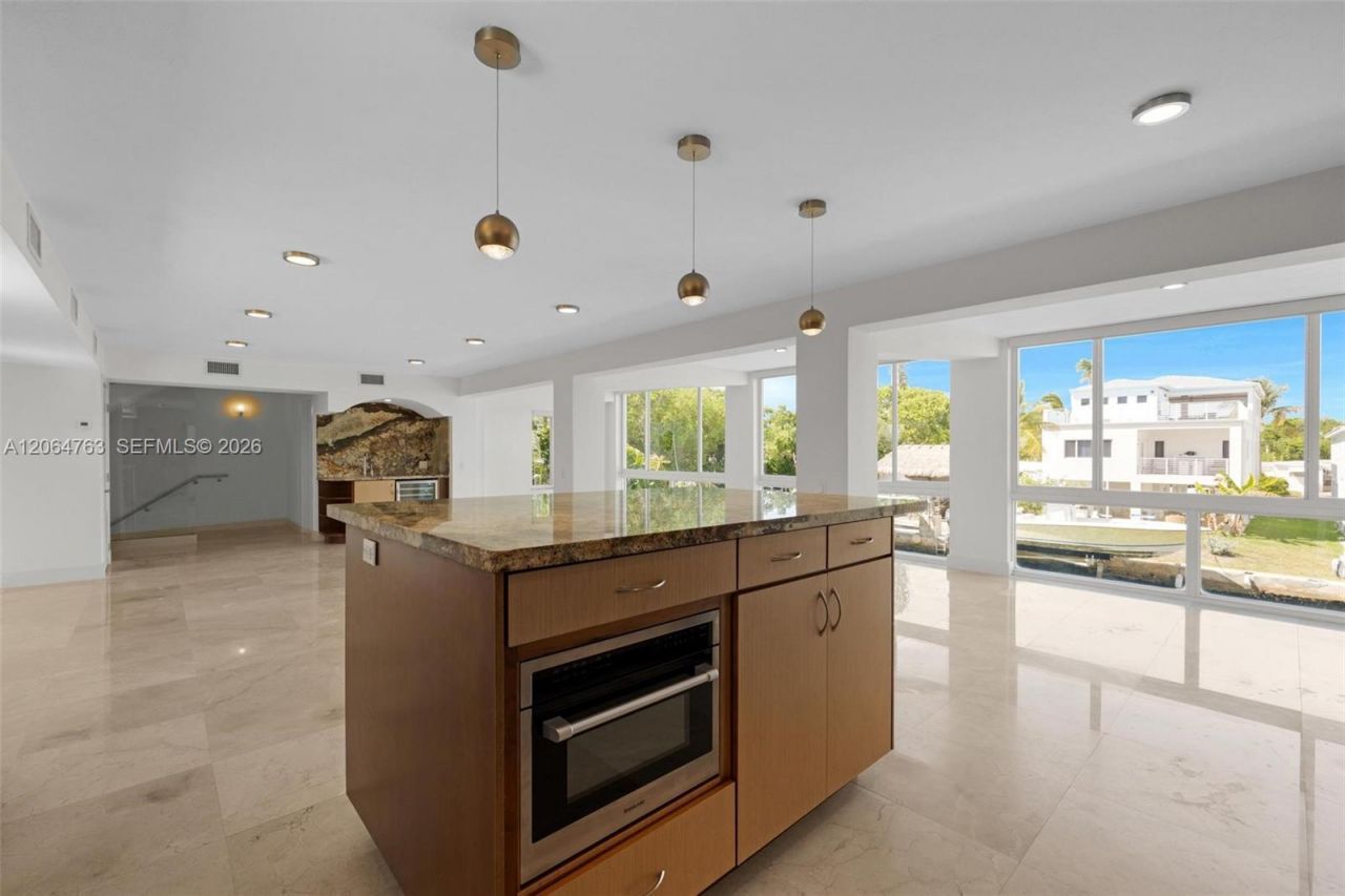 8 Poisonwood , Key Largo, FL 33037 Photo