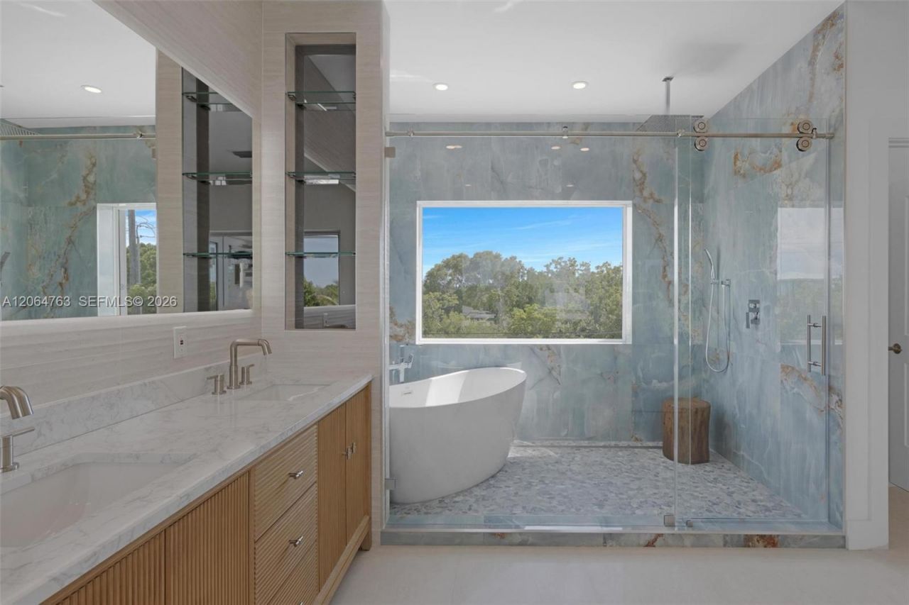 8 Poisonwood , Key Largo, FL 33037 Photo