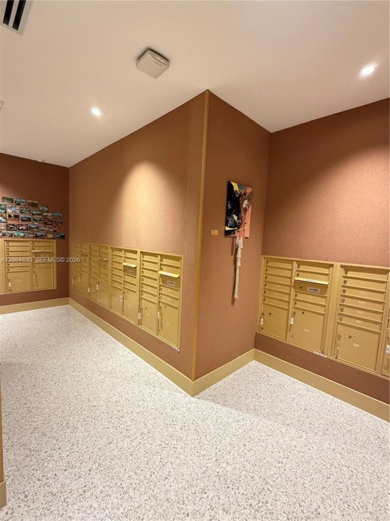 90 NE 32nd St, Unit 1012, Miami, FL 33127 Photo