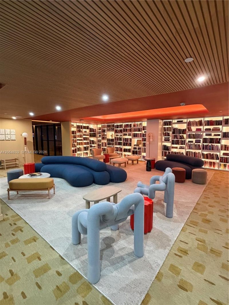 90 NE 32nd St, Unit 1012, Miami, FL 33127 Photo