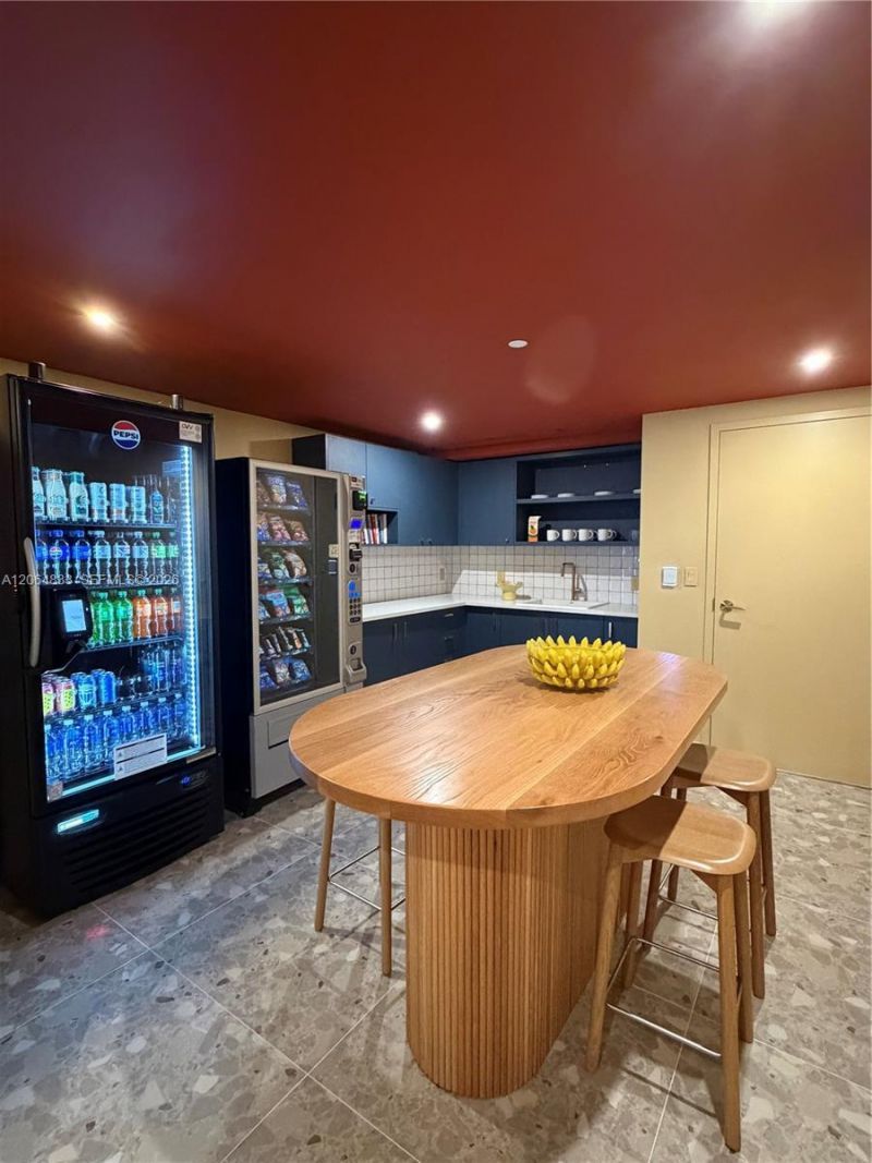 90 NE 32nd St, Unit 1012, Miami, FL 33127 Photo