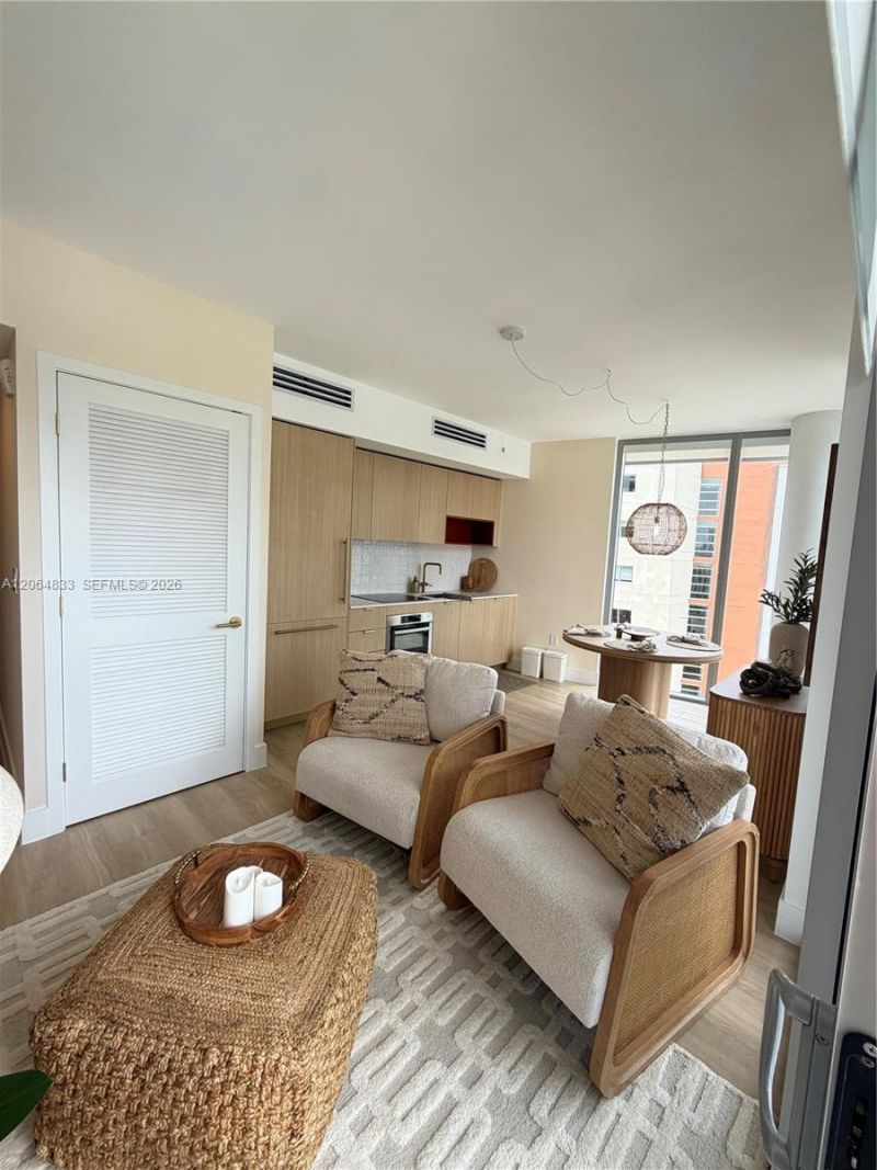 90 NE 32nd St, Unit 1012, Miami, FL 33127 Photo