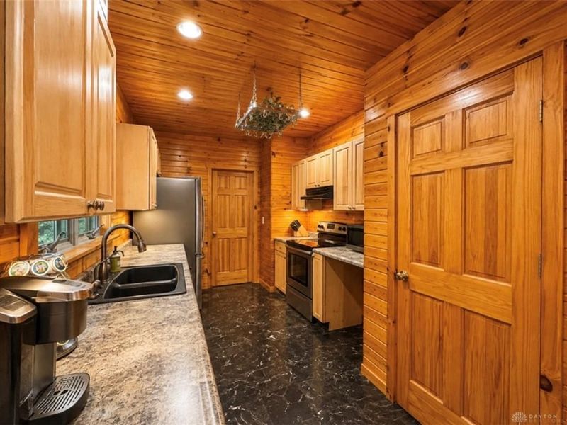 4558 Cherry Hill Road, Conover, OH 45317 Photo 8