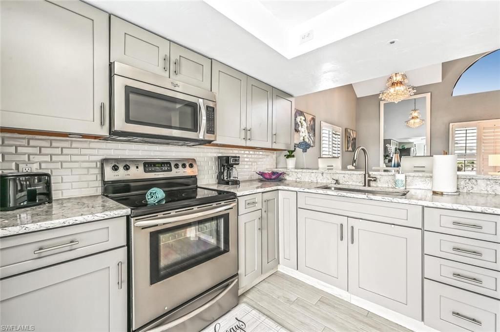 21513 Indian Bayou Dr , Fort Myers Beach, FL 33931 Photo