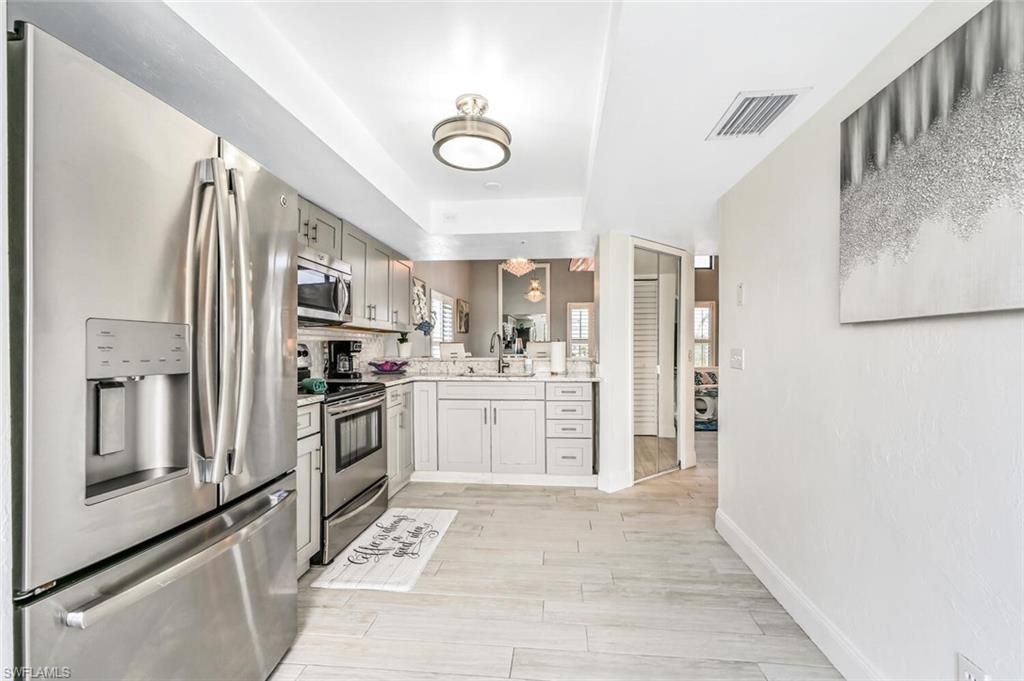 21513 Indian Bayou Dr , Fort Myers Beach, FL 33931 Photo