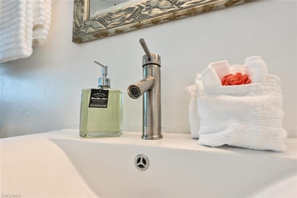 21513 Indian Bayou Dr , Fort Myers Beach, FL 33931 Photo