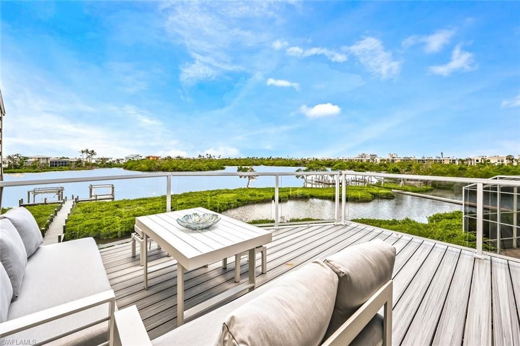21513 Indian Bayou Dr , Fort Myers Beach, FL 33931 Photo