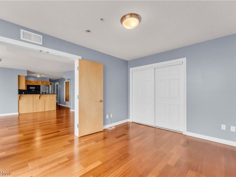 2222 Detroit Avenue, Unit 707, Cleveland, OH 44113 Photo 19