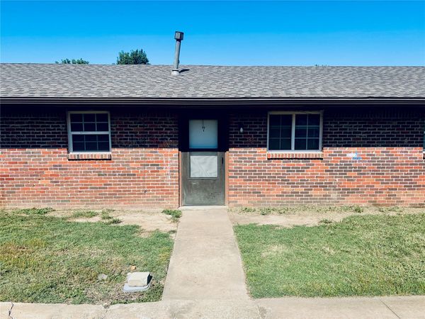 205 W Birch Street , Unit 7, Sperry, OK 74073