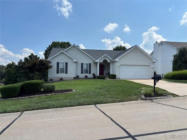 4031 Kim Kelly Drive , St Charles, MO 63304