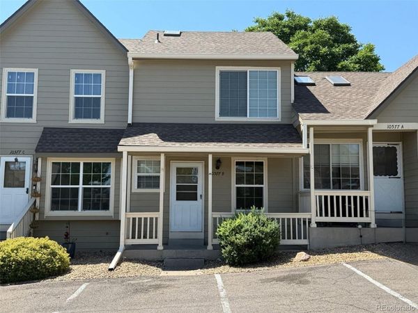 10577 W Maplewood Drive, Unit B, Littleton, CO 80127