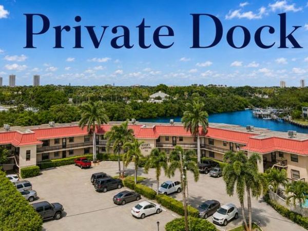 711 Hummingbird Way, Unit 201, North Palm Beach, FL 33408
