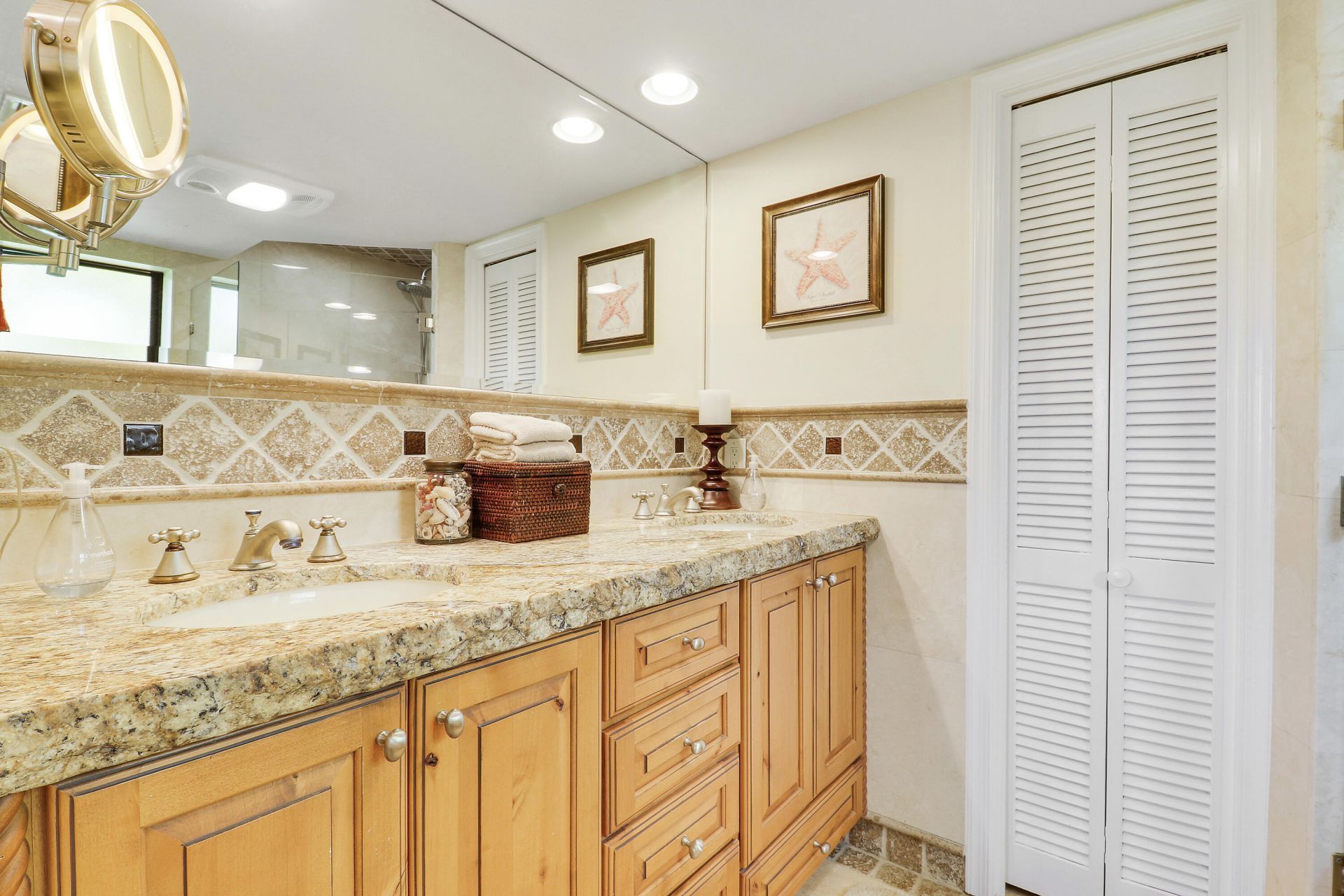 711 Hummingbird Way, Unit 201, North Palm Beach, FL 33408 Photo