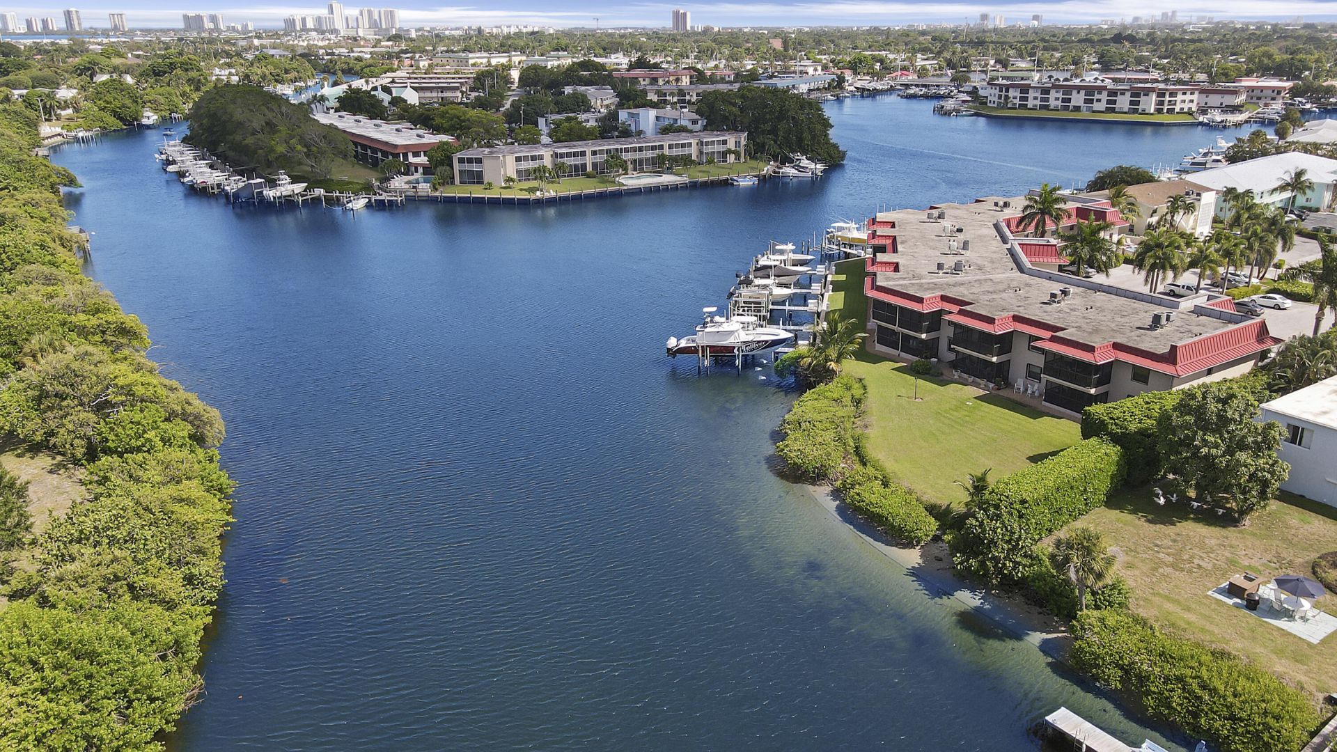 711 Hummingbird Way, Unit 201, North Palm Beach, FL 33408 Photo