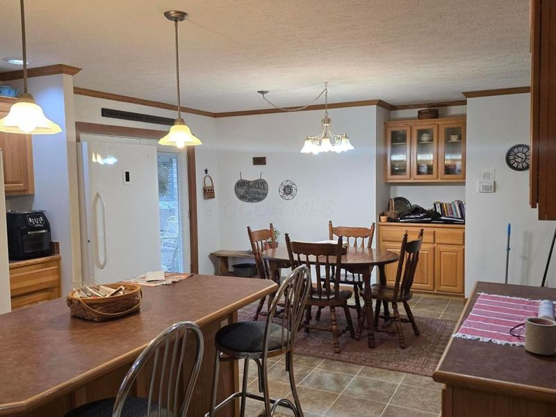 9134 Charleston Pike, Chillicothe, OH 45601 Photo 11