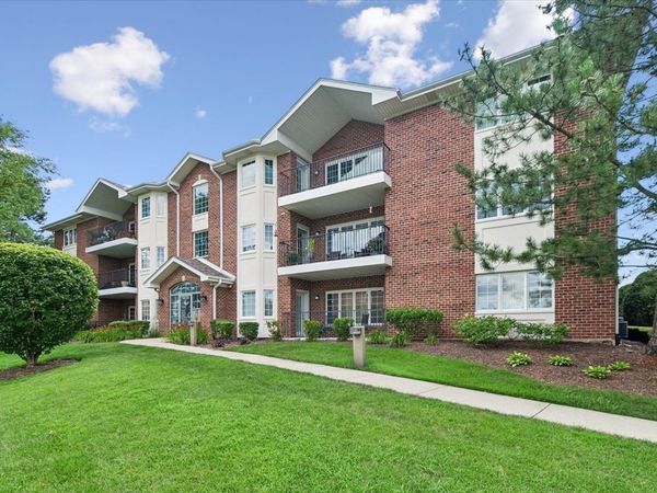 13129 FOREST RIDGE Drive , Unit 2D, Palos Heights, IL 60463
