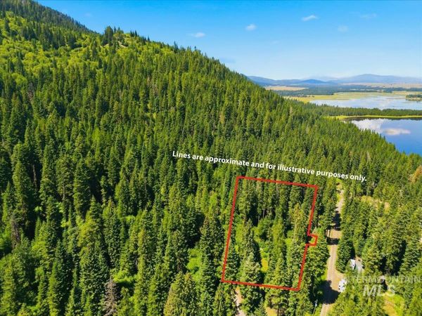2437 Maverick, Donnelly, ID 83615