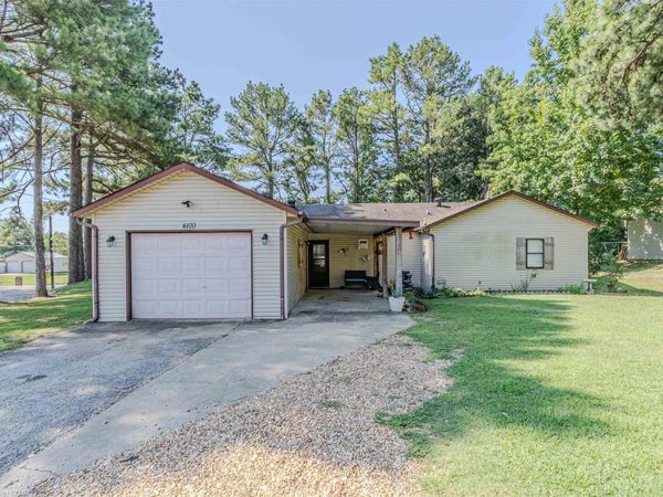 4100 Orion Dr, Paragould, AR 72450