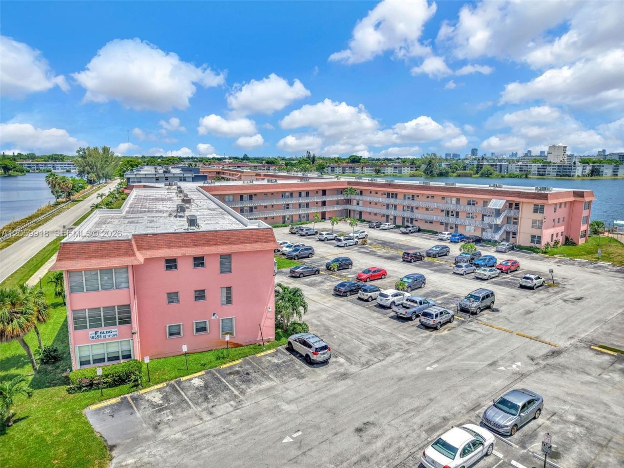 18555 NE 14th Ave , Unit 502, Miami, FL 33179 Photo