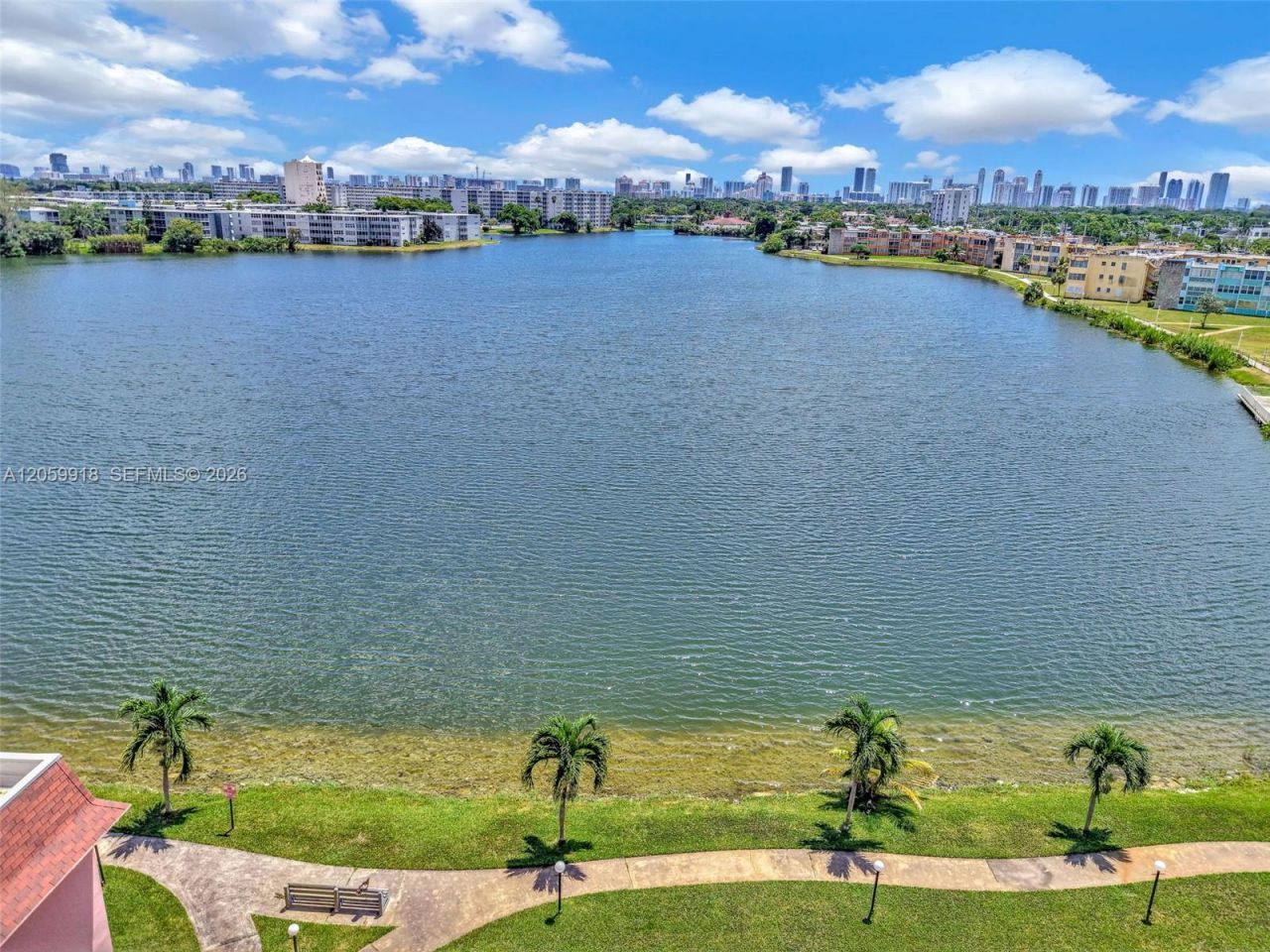 18555 NE 14th Ave , Unit 502, Miami, FL 33179 Photo
