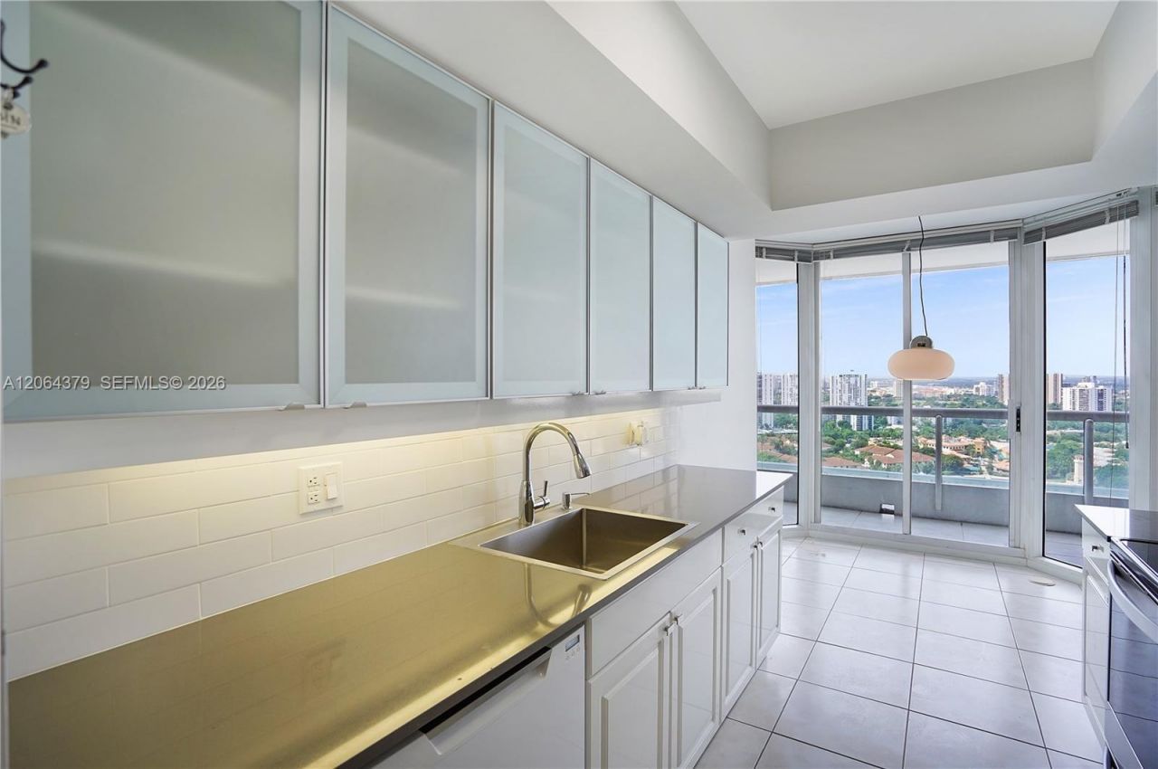 21205 Yacht Club Dr, Unit 2604, Aventura, FL 33180 Photo
