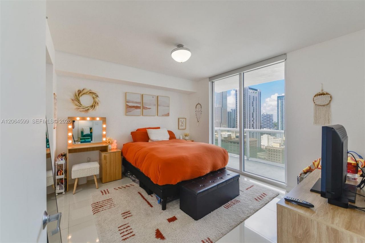 50 Biscayne Blvd, Unit 2505, Miami, FL 33132 Photo