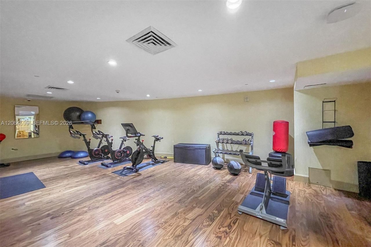 50 Biscayne Blvd, Unit 2505, Miami, FL 33132 Photo