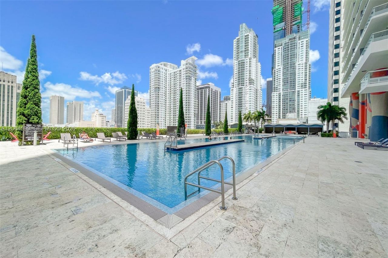50 Biscayne Blvd, Unit 2505, Miami, FL 33132 Photo