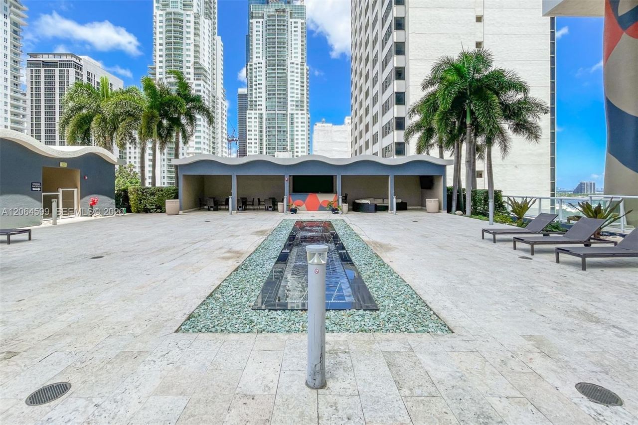 50 Biscayne Blvd, Unit 2505, Miami, FL 33132 Photo