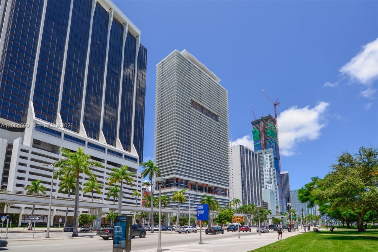 50 Biscayne Blvd, Unit 2505, Miami, FL 33132 Photo