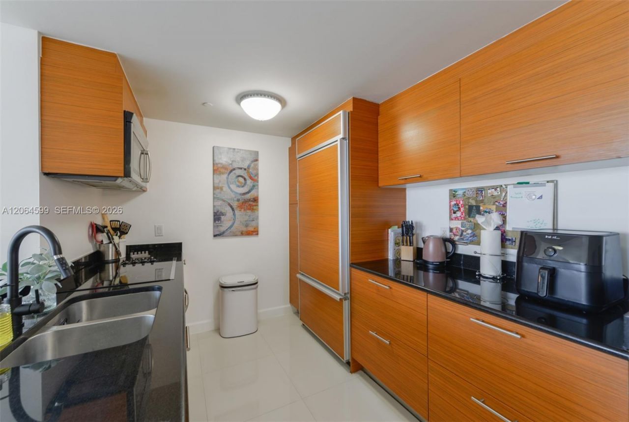 50 Biscayne Blvd, Unit 2505, Miami, FL 33132 Photo