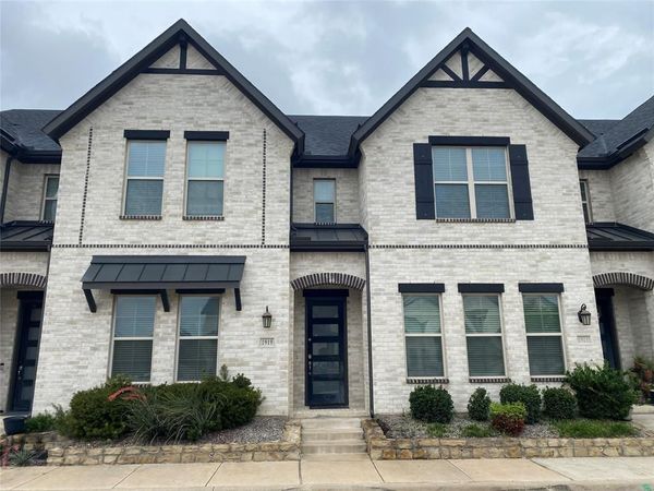 1919 Diyaa Court , Farmers Branch, TX 75234
