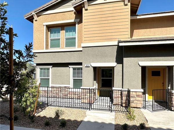 929 Pink Sugerbird Street , Henderson, NV 89011