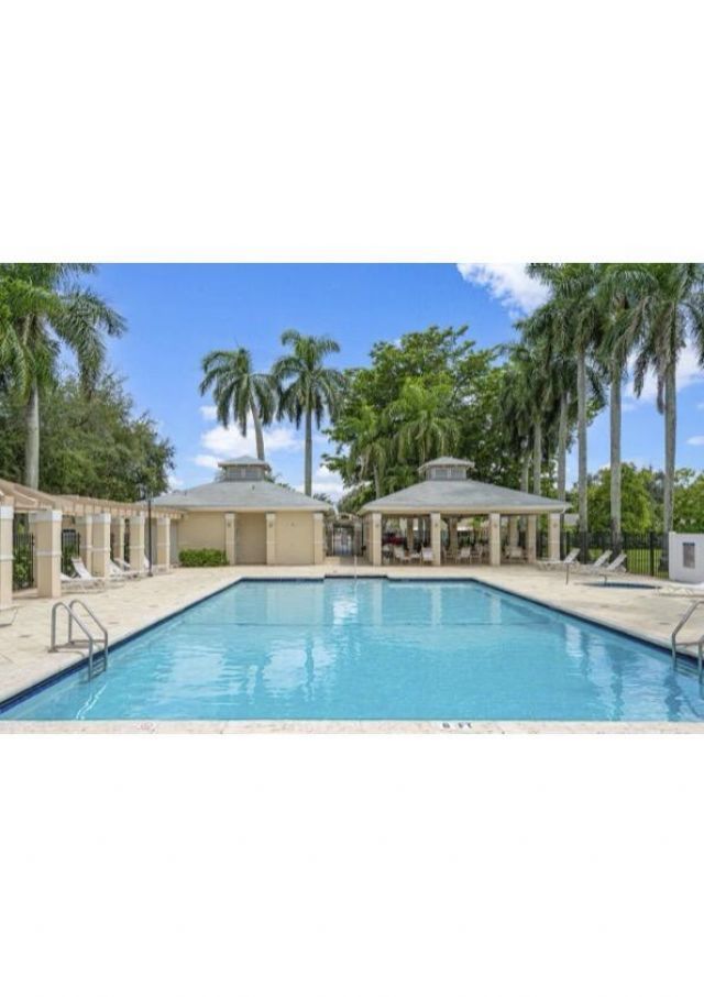 4021 SW 72nd Terrace, Davie, FL 33314 Photo