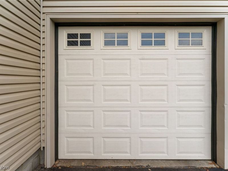 1339 Fox Run Drive, Youngstown, OH 44512 Photo 30