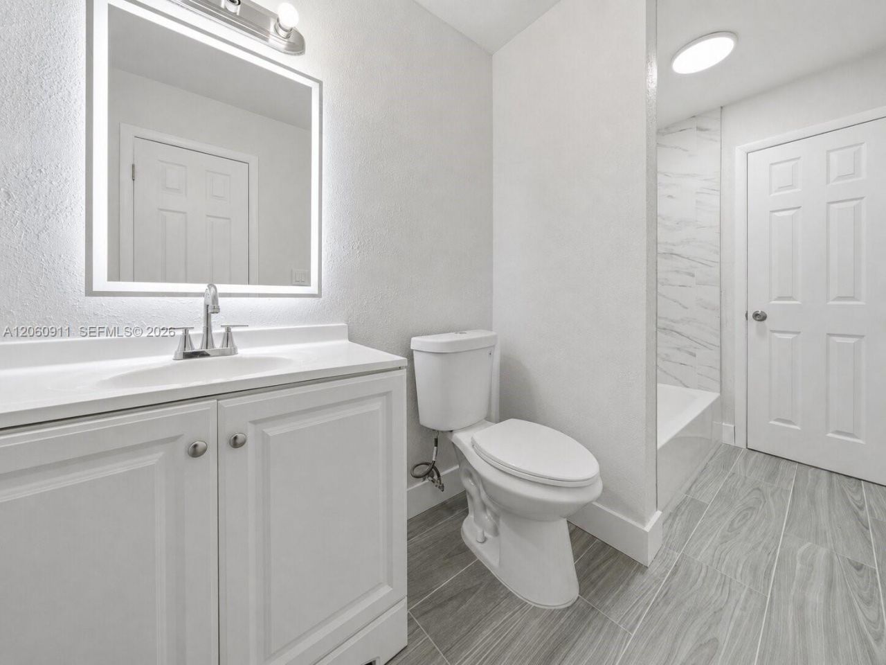 3856 NW 207th St Rd, Miami Gardens, FL 33055 Photo