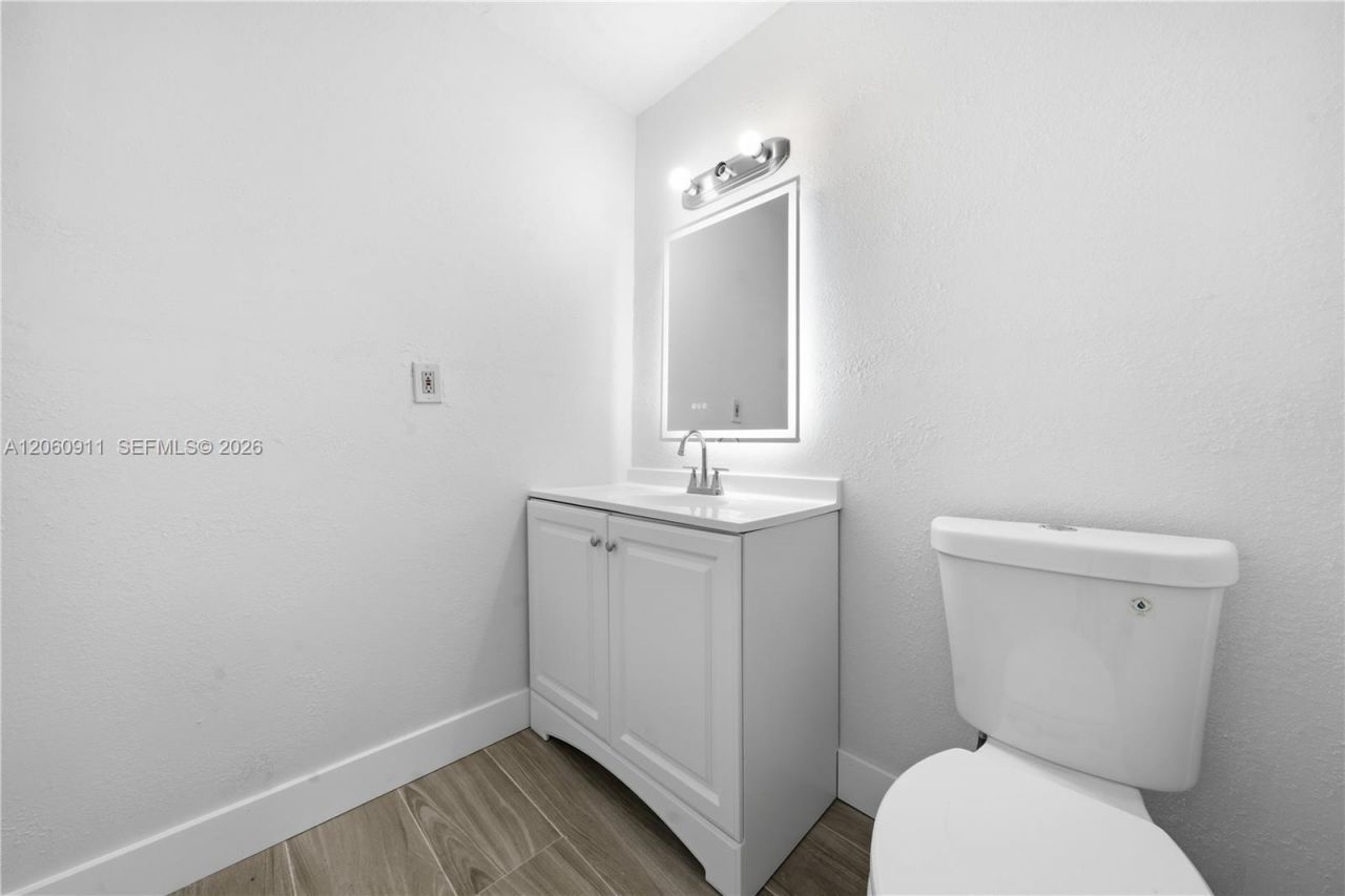 3856 NW 207th St Rd, Miami Gardens, FL 33055 Photo