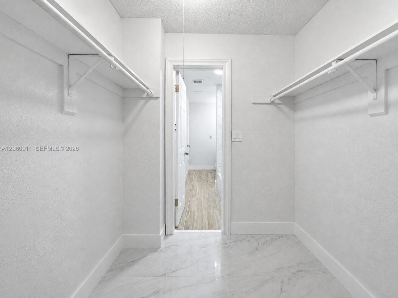 3856 NW 207th St Rd, Miami Gardens, FL 33055 Photo