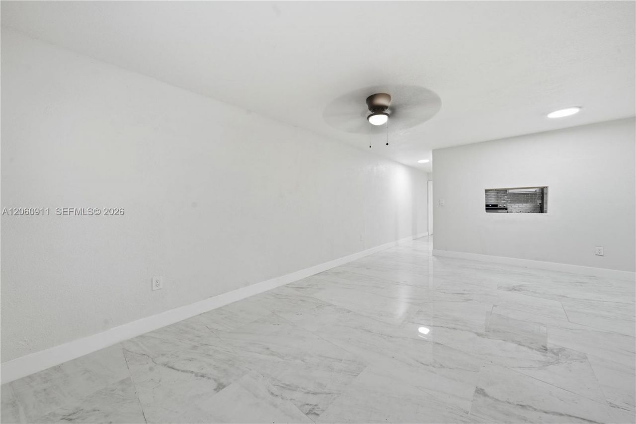 3856 NW 207th St Rd, Miami Gardens, FL 33055 Photo