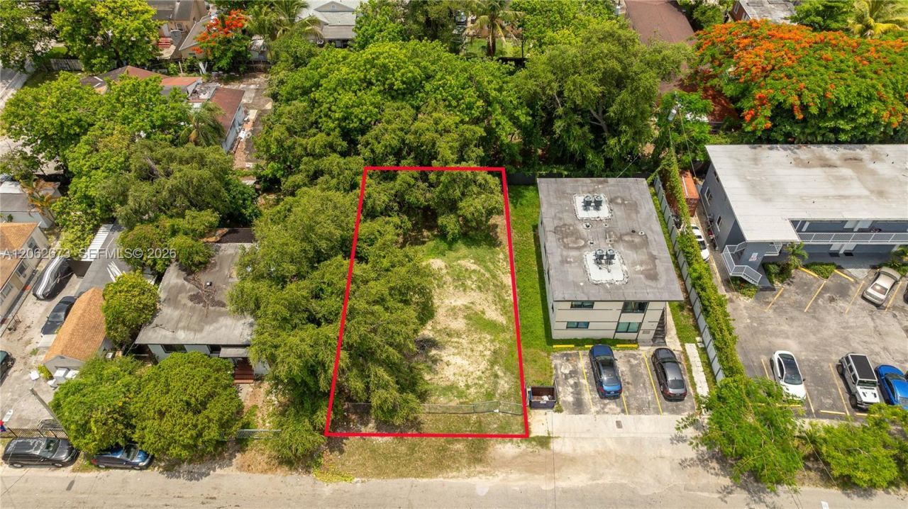 28 NW 76th St , Miami, FL 33150 Photo