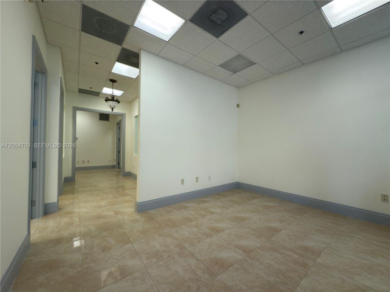 357 Almeria Ave, Unit 103, Coral Gables, FL 33134 Photo