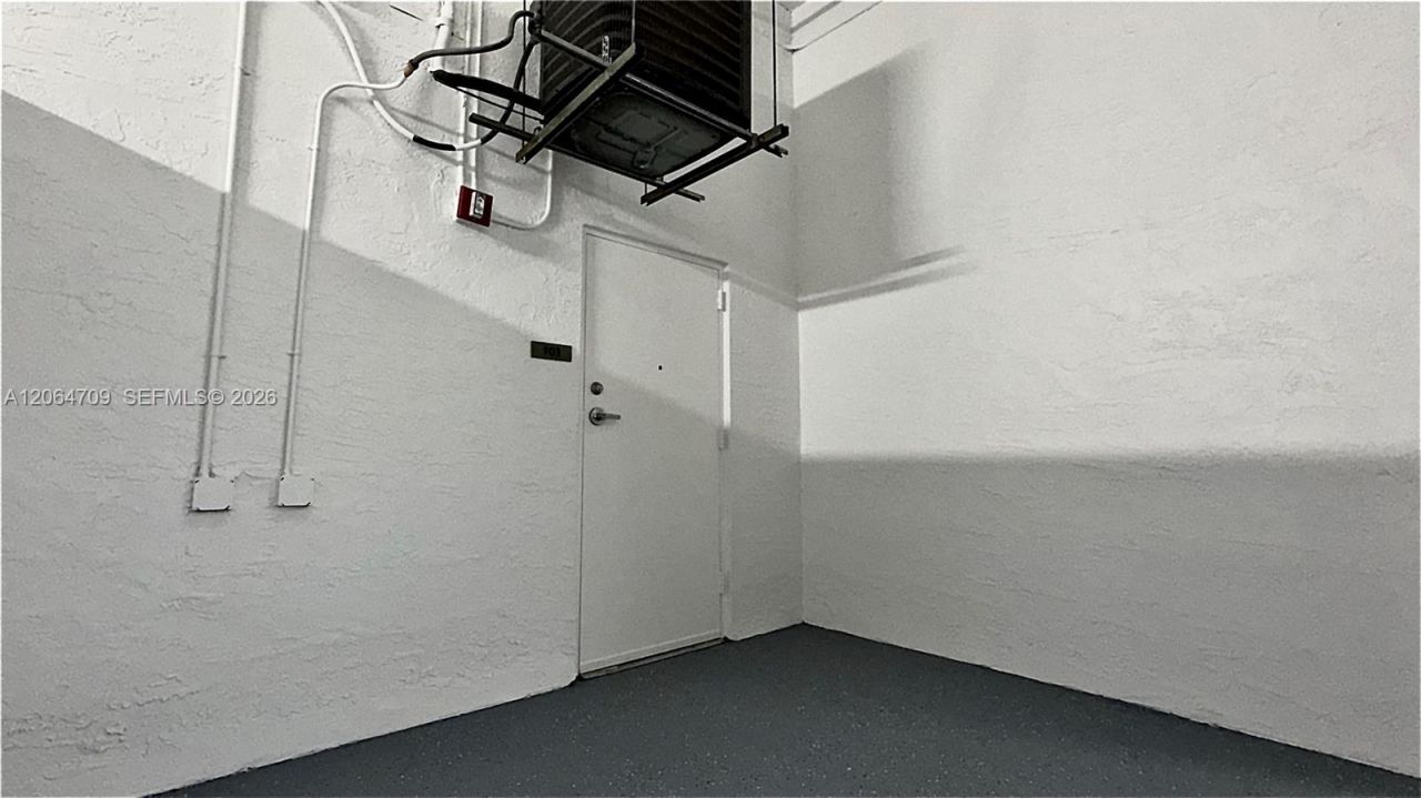 357 Almeria Ave, Unit 103, Coral Gables, FL 33134 Photo