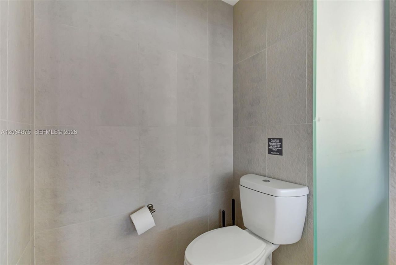 3101 Bayshore Dr, Unit 1003, Fort Lauderdale, FL 33304 Photo